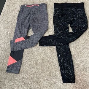 Lot of two size 4 Lululemon great condition leggings
